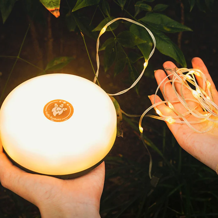 GlowCamp – Lampe de camping 3-en-1 avec powerbank