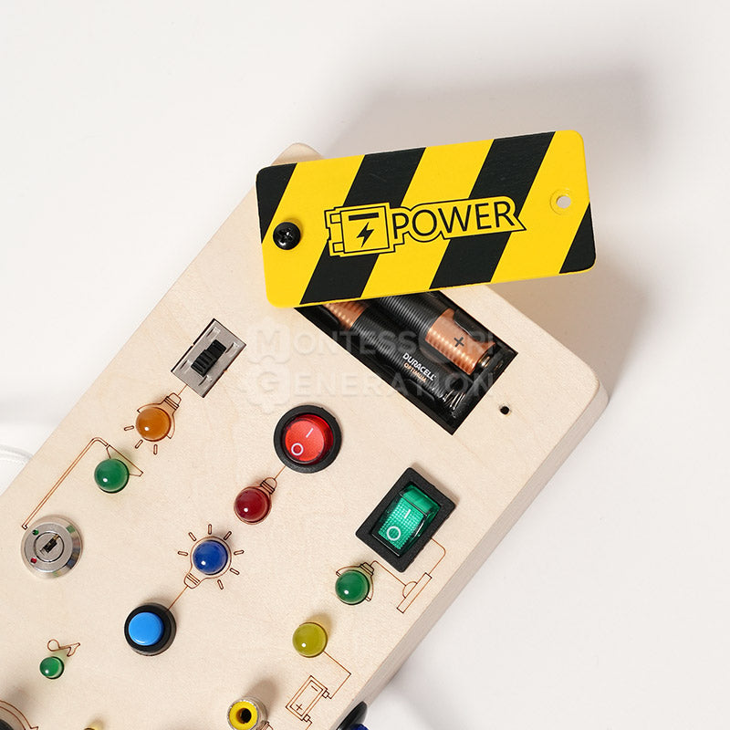 Tableau Montessori en bois avec interrupteurs
